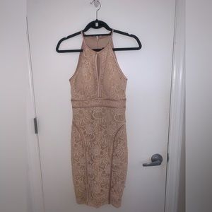 Aqua cocktail dress size 4 nude/pink